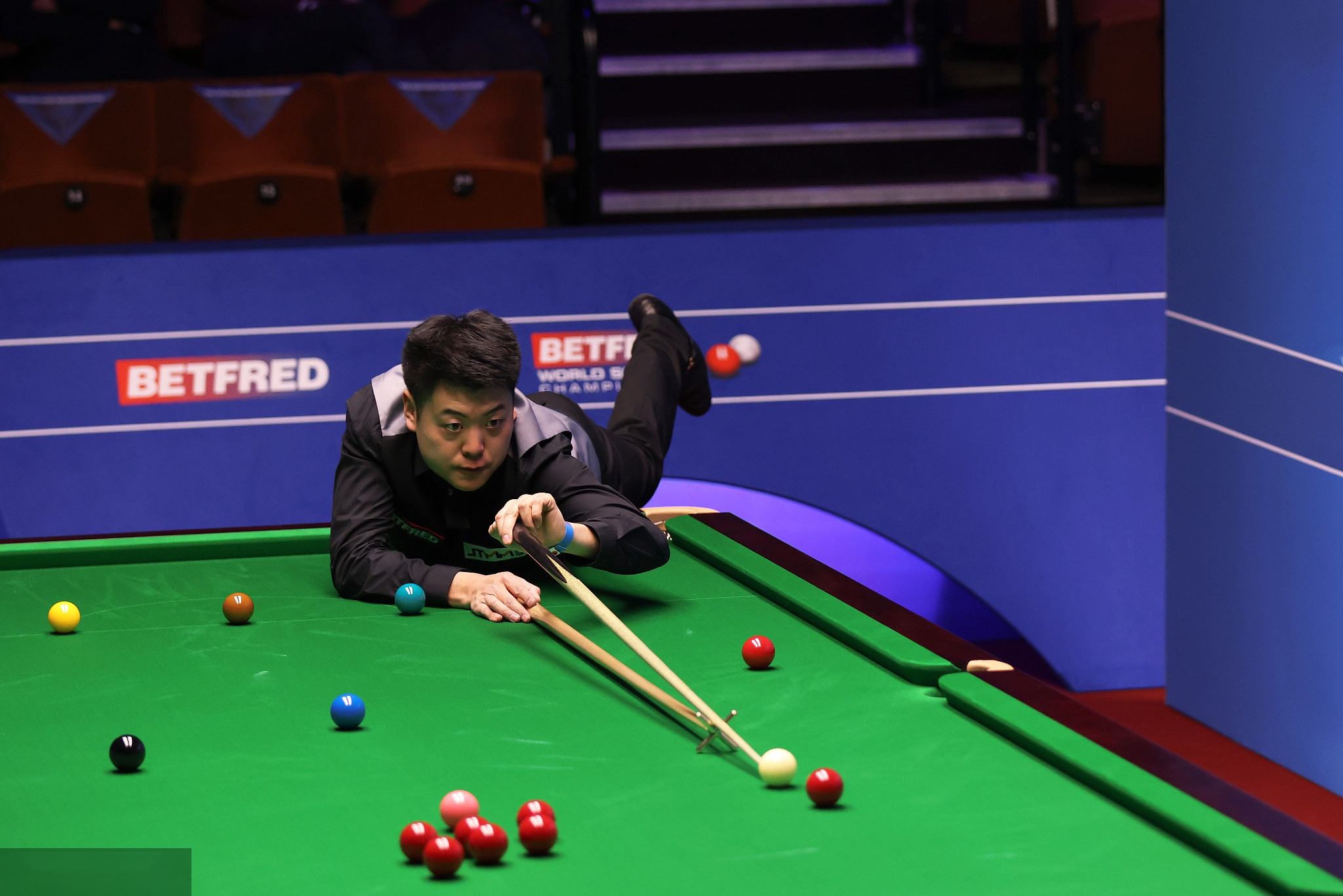 而在网络语 而在网络语